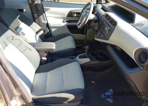 2012 Toyota Prius C Two from USA, damaged, VIN JTDKDTB39C1519830